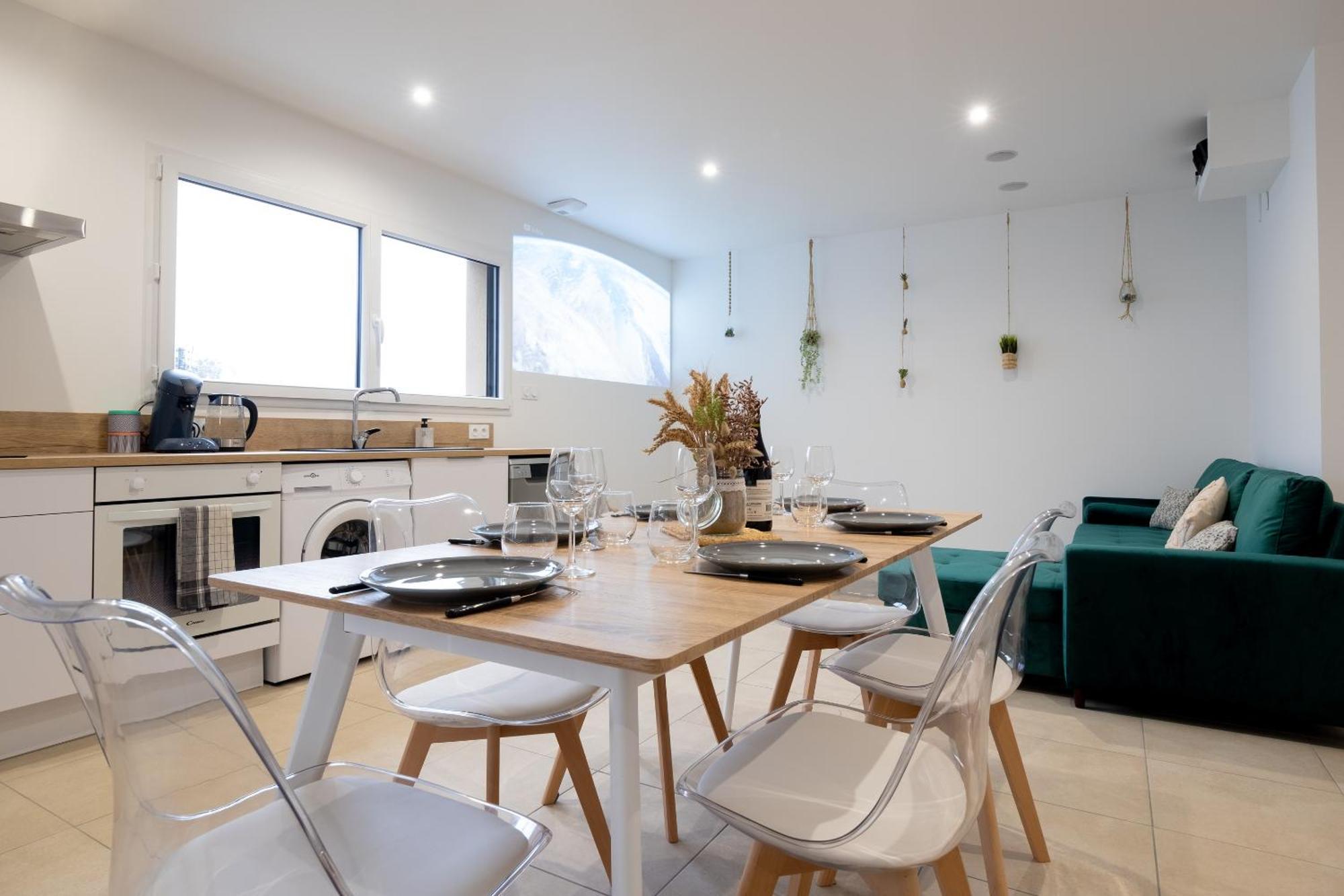 Appart Hotel La Gacilly-Centre Ville-Spa-Parking מראה חיצוני תמונה