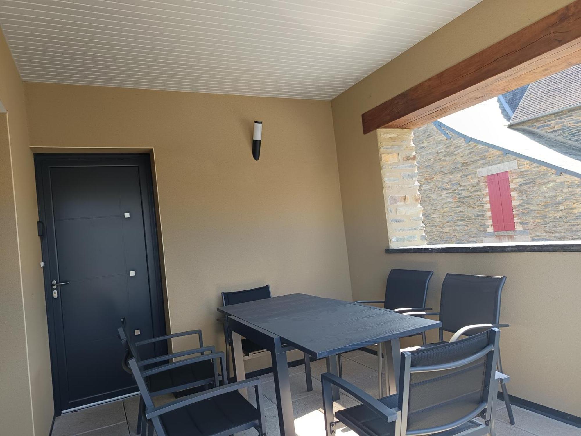 Appart Hotel La Gacilly-Centre Ville-Spa-Parking מראה חיצוני תמונה